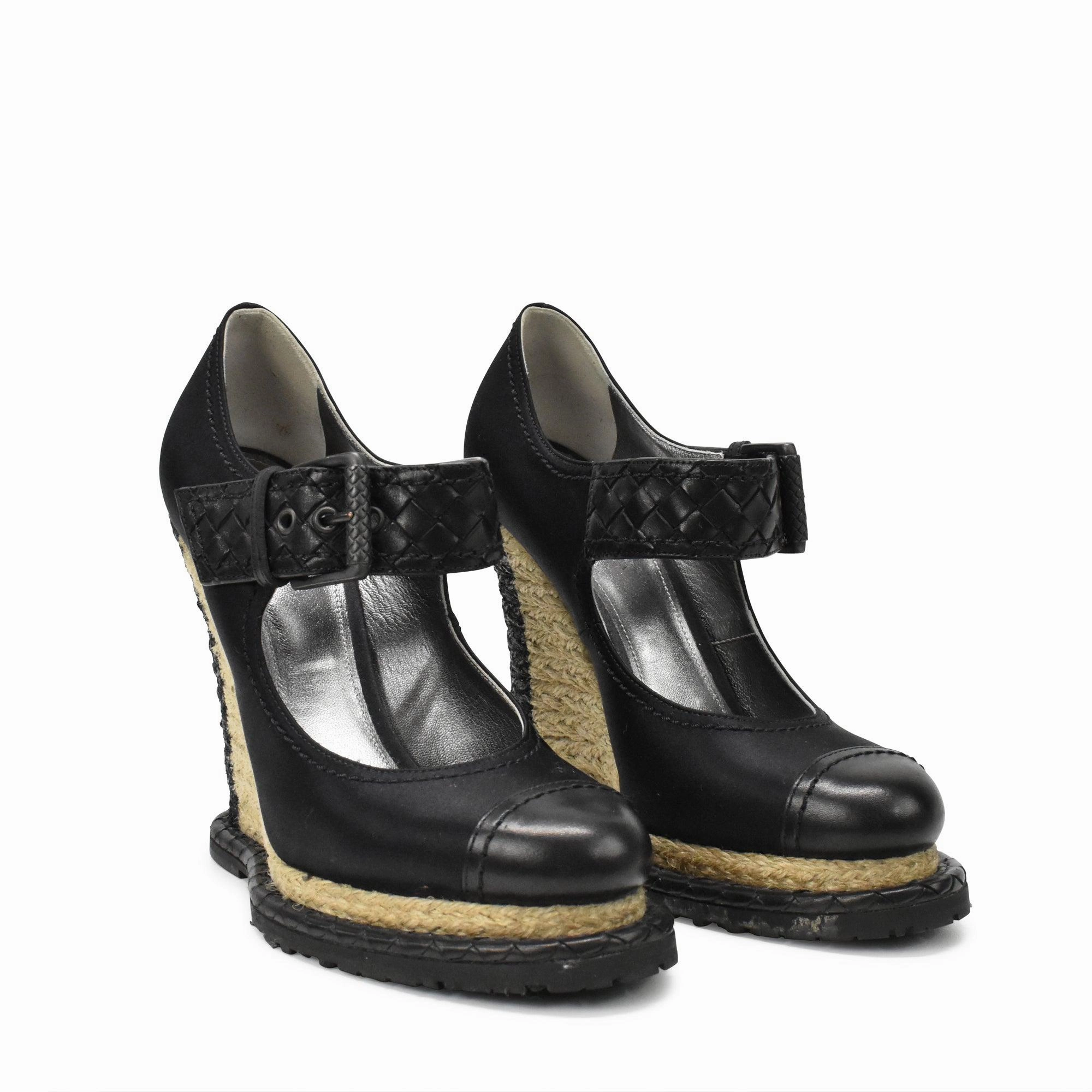 Bottega Veneta Wedge Heels - Women's 37